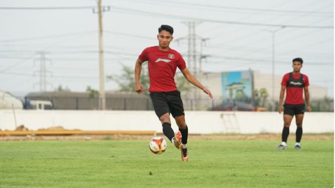 U22 Indonesia than phiền thời tiết khắc nghiệt ở Campuchia - Ảnh 1. U22 Indonesia than phiền thời tiết khắc nghiệt ở Campuchia - Ảnh 1.