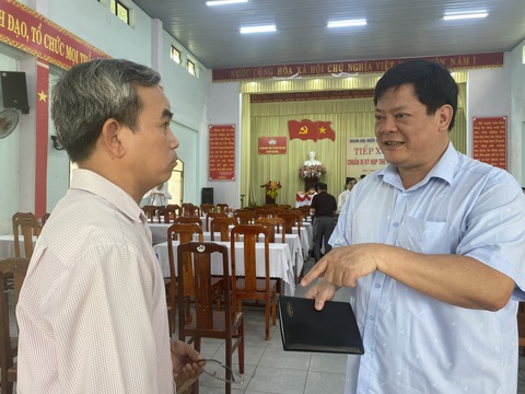 Vênh chứng minh thư và căn cước công dân, vẫn giải quyết tiền tử tuất - Ảnh 1. Vênh chứng minh thư và căn cước công dân, vẫn giải quyết tiền tử tuất - Ảnh 1.