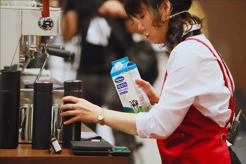 Sữa tươi thanh trùng Vinamilk đồng hành cùng barista tại VNLC 2023 - Ảnh 3. Sữa tươi thanh trùng Vinamilk đồng hành cùng barista tại VNLC 2023 - Ảnh 3.