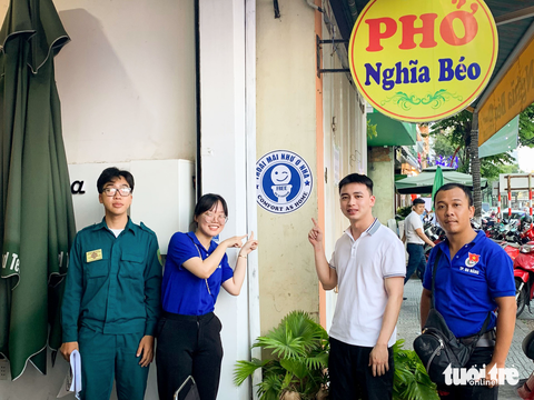 288 cơ sở trung tâm Đà Nẵng mở cửa nhà vệ sinh phục vụ du khách - Ảnh 1. 288 cơ sở trung tâm Đà Nẵng mở cửa nhà vệ sinh phục vụ du khách - Ảnh 1.