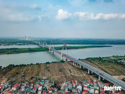 Quy hoạch hệ thống sông Hồng: Sẽ tăng nước lũ nếu tăng tỉ lệ xây dựng trên bãi sông - Ảnh 1. Quy hoạch hệ thống sông Hồng: Sẽ tăng nước lũ nếu tăng tỉ lệ xây dựng trên bãi sông - Ảnh 1.