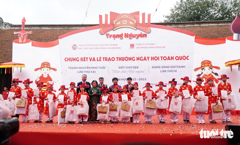 18 Trạng Nguyên nhỏ tuổi được vinh danh - Ảnh 2. 18 Trạng Nguyên nhỏ tuổi được vinh danh - Ảnh 2.