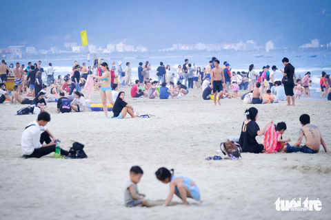 Lễ 30-4, du lịch biển Đà Nẵng 2023 có gì? - Ảnh 1. Lễ 30-4, du lịch biển Đà Nẵng 2023 có gì? - Ảnh 1.
