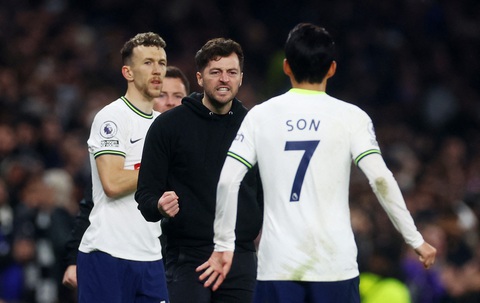 HLV tạm quyền Ryan Mason giúp Tottenham cầm chân Man Utd - Ảnh 1. HLV tạm quyền Ryan Mason giúp Tottenham cầm chân Man Utd - Ảnh 1.