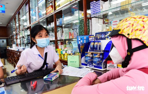 Ở các kỳ quay số gần đây, đa phần trúng giải là các nhà thuốc tây - Ảnh: DUYÊN PHAN Ảnh minh họa: DUYÊN PHAN