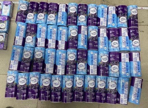 Công an TP.HCM phá đường dây ma túy nhập nguyên liệu từ Pháp - Ảnh 3. Công an TP.HCM phá đường dây ma túy nhập nguyên liệu từ Pháp - Ảnh 3.
