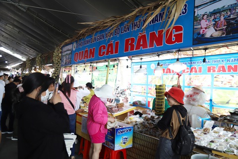 Về Cần Thơ ăn bánh dân gian và nhớ ký ức tuổi thơ - Ảnh 11. Về Cần Thơ ăn bánh dân gian và nhớ ký ức tuổi thơ - Ảnh 11.