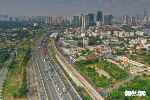 TP.HCM: hàng loạt công trình tỉ đô hoàn thành, khởi công - Ảnh 1. TP.HCM: hàng loạt công trình tỉ đô hoàn thành, khởi công - Ảnh 1.