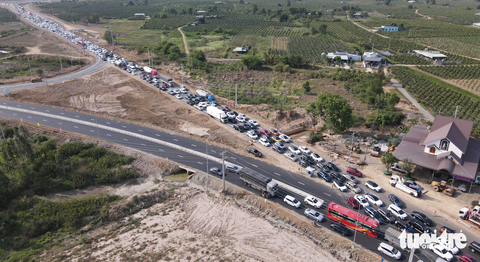 Giảm kẹt xe tại nút giao cao tốc Phan Thiết - Dầu Giây với quốc lộ 1 được không? - Ảnh 3. Giảm kẹt xe tại nút giao cao tốc Phan Thiết - Dầu Giây với quốc lộ 1 được không? - Ảnh 3.