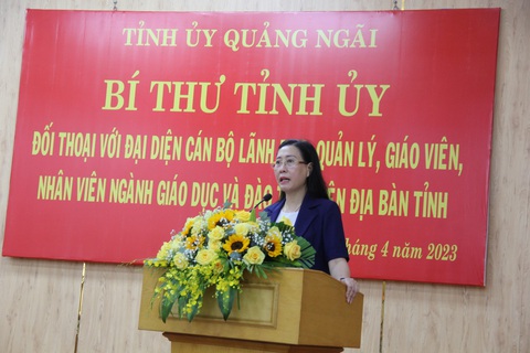 Bí thư Tỉnh ủy Quảng Ngãi đối thoại với ngành giáo dục - đào tạo - Ảnh 1. Bí thư Tỉnh ủy Quảng Ngãi đối thoại với ngành giáo dục - đào tạo - Ảnh 1.