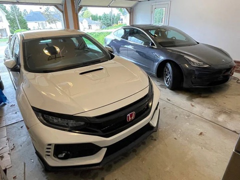 Chủ xe Toyota đổi sang ô tô điện nhiều nhất, chủ Honda Civic dễ quay sang Tesla nhất - Ảnh 3. Chủ xe Toyota đổi sang ô tô điện nhiều nhất, chủ Honda Civic dễ quay sang Tesla nhất - Ảnh 3.