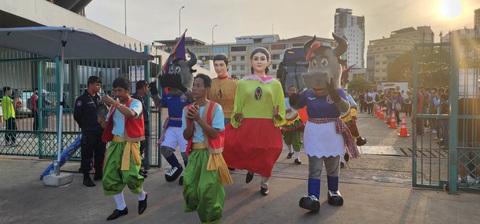 Phnom Penh lo ngại vỡ trận trước trận ra quân của chủ nhà - Ảnh 6. Phnom Penh lo ngại vỡ trận trước trận ra quân của chủ nhà - Ảnh 6.