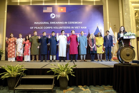 Dạy tiếng Anh và làm học trò ở Việt Nam - Ảnh 3. Dạy tiếng Anh và làm học trò ở Việt Nam - Ảnh 3.