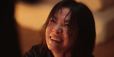 Song Hye Kyo đoạt Baeksang: Vinh quang sau nhiều đau khổ - Ảnh 2. Song Hye Kyo đoạt Baeksang: Vinh quang sau nhiều đau khổ - Ảnh 2.