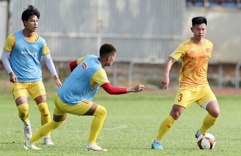 Ghi bàn để U22 Việt Nam cởi bỏ gánh nặng tâm lý - Ảnh 1. Ghi bàn để U22 Việt Nam cởi bỏ gánh nặng tâm lý - Ảnh 1.