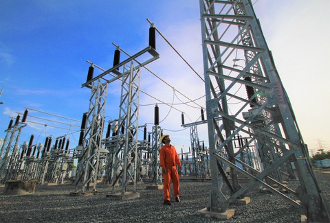 Điện lực miền Nam (EVNSPC) bảo đảm điện mùa nắng nóng - Ảnh 1. Điện lực miền Nam (EVNSPC) bảo đảm điện mùa nắng nóng - Ảnh 1.