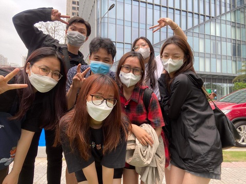 Gia nhập “team làm thêm xuyên lễ” hay xách ba lô đi trốn? - Ảnh 4. Gia nhập “team làm thêm xuyên lễ” hay xách ba lô đi trốn? - Ảnh 4.