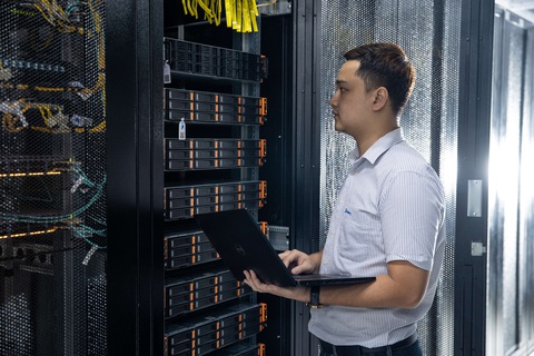 Hệ thống máy chủ IDC của VNPT đạt tiêu chuẩn Tier III - Ảnh: VNPT Hệ thống máy chủ IDC của VNPT đạt tiêu chuẩn Tier III - Ảnh: VNPT