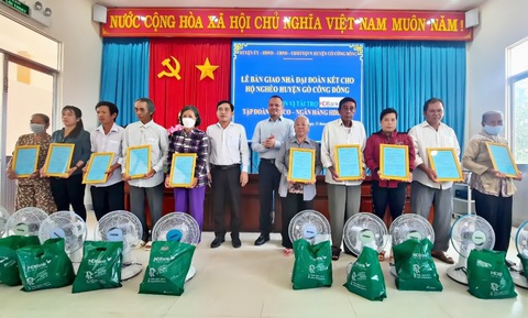 HDBank tặng 30 căn nhà Đại đoàn kết cho tỉnh Tiền Giang - Ảnh 1. HDBank tặng 30 căn nhà Đại đoàn kết cho tỉnh Tiền Giang - Ảnh: HDB