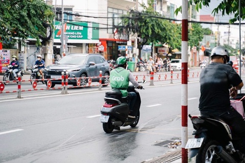 Chạy xe công nghệ với xe máy điện là siêu lợi nhuận - Ảnh 3. Chạy xe công nghệ với xe máy điện là siêu lợi nhuận - Ảnh 3.