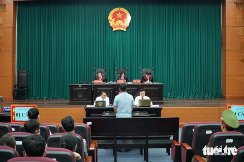 Đại án buôn lậu xăng dầu: Viện kiểm sát rút kháng nghị đối với 15 bị cáo - Ảnh 1. Đại án buôn lậu xăng dầu: Viện kiểm sát rút kháng nghị đối với 15 bị cáo - Ảnh 1.
