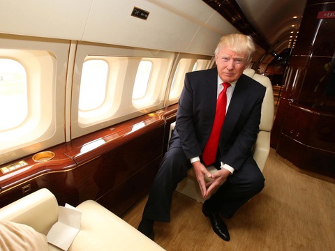 Bên trong máy bay dát vàng trị giá 100 triệu USD của Donald Trump: Tiện nghi hạng nhất - Ảnh 13. Bên trong máy bay dát vàng trị giá 100 triệu USD của Donald Trump: Tiện nghi hạng nhất - Ảnh 13.