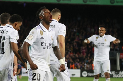 Thắng Barca 4-0, Real Madrid vào chung kết Cúp Nhà vua - Ảnh 3. Thắng Barca 4-0, Real Madrid vào chung kết Cúp Nhà vua - Ảnh 3.