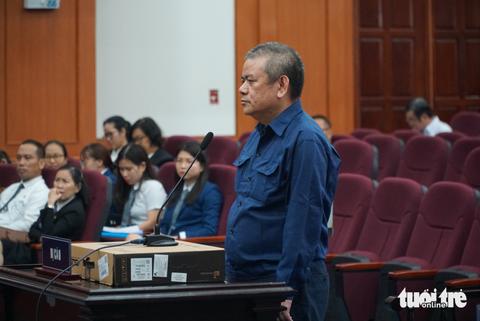 Tổng cục Hải quan xin giảm tội cho cựu đội trưởng chống buôn lậu nhận hối lộ - Ảnh 1. Tổng cục Hải quan xin giảm tội cho cựu đội trưởng chống buôn lậu nhận hối lộ - Ảnh 1.