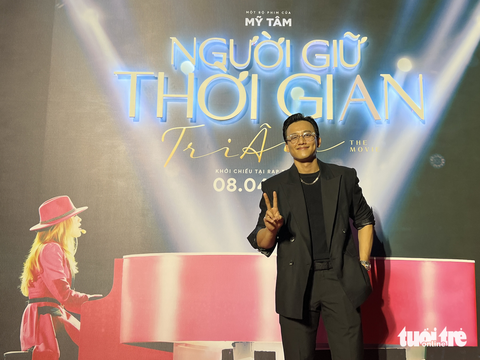 Mai Tài Phến chúc mừng Mỹ Tâm ra mắt phim mới - Ảnh 2. Mai Tài Phến chúc mừng Mỹ Tâm ra mắt phim mới - Ảnh 2.