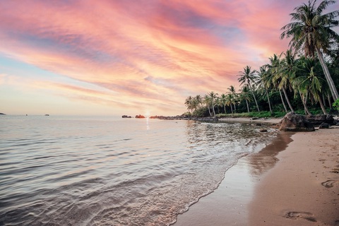 Phú Quốc sở hữu không ít lợi thế để trở thành điểm đến hàng đầu thế giới - Ảnh: Đ.H. Phú Quốc sở hữu không ít lợi thế để trở thành điểm đến hàng đầu thế giới - Ảnh: Đ.H.