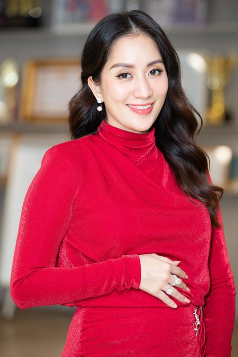 Ảnh vui sao Việt 7-4: Con gái Quyền Linh xinh như thiên thần - Ảnh 7. Ảnh vui sao Việt 7-4: Con gái Quyền Linh xinh như thiên thần - Ảnh 7.