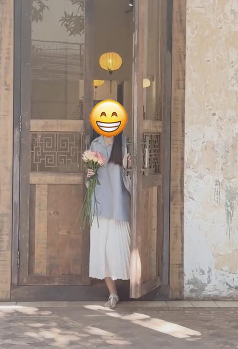 Đi một bước chân gặp 10 Lưu Diệc Phi pha-ke kiểu... - Ảnh 1. Đi một bước chân gặp 10 Lưu Diệc Phi pha-ke kiểu... - Ảnh 1.