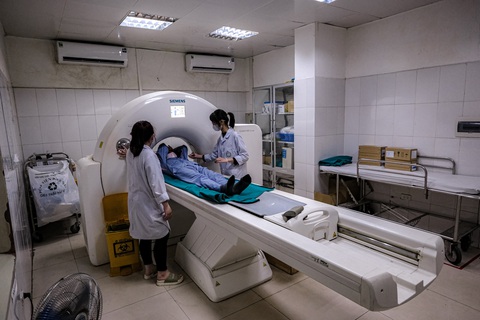 Bộ Y tế bãi bỏ thông tư hướng dẫn đấu thầu thiết bị y tế giá năm sau không cao hơn năm trước - Ảnh 1. Bộ Y tế bãi bỏ thông tư hướng dẫn đấu thầu thiết bị y tế giá năm sau không cao hơn năm trước - Ảnh 1.