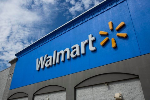 Walmart muốn lập mạng lưới riêng để sạc pin cho xe điện - Ảnh 1. Walmart muốn lập mạng lưới riêng để sạc pin cho xe điện - Ảnh 1.