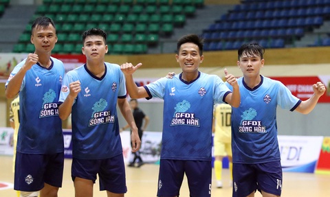 Tân binh futsal gây sốc, hạ đương kim vô địch Sahako - Ảnh 3. Tân binh futsal gây sốc, hạ đương kim vô địch Sahako - Ảnh 3.
