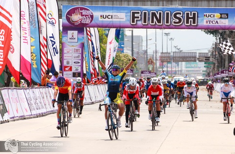 Nguyễn Thị Thật hạng nhì chặng 1 Tour of Thailand - Ảnh 1. Nguyễn Thị Thật hạng nhì chặng 1 Tour of Thailand - Ảnh 1.