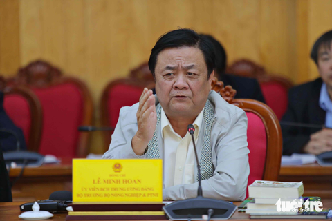 Bộ trưởng Lê Minh Hoan: Thay đổi nạn nhà kính Đà Lạt là khó nhưng không thay đổi sẽ ngày càng khó - Ảnh 1. Bộ trưởng Lê Minh Hoan: Thay đổi nạn nhà kính Đà Lạt là khó nhưng không thay đổi sẽ ngày càng khó - Ảnh 1.