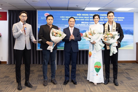 Tin tức giải trí ngày 9-4: See tình sốt Running Man, HHen Niê và bạn trai: Chúng tôi dừng lại - Ảnh 5. Tin tức giải trí ngày 9-4: See tình sốt Running Man, HHen Niê và bạn trai: Chúng tôi dừng lại - Ảnh 5.
