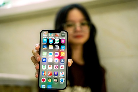 Người Việt dùng trung bình khoảng hơn 20 app mỗi tuần - Ảnh: THANH HIỆP Người Việt dùng trung bình khoảng hơn 20 app mỗi tuần - Ảnh: THANH HIỆP
