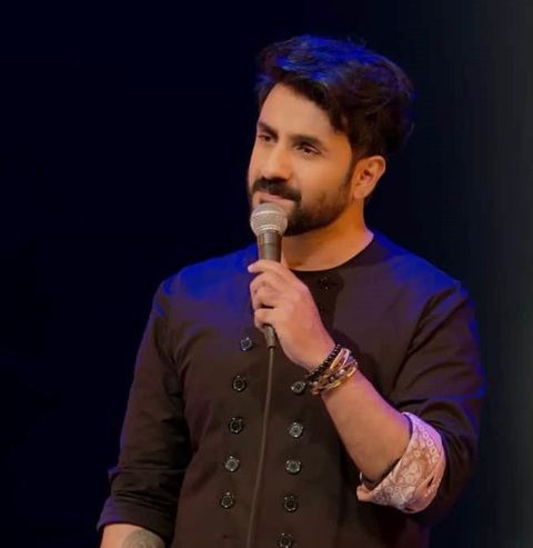 Vir Das: Tôi không anh hùng cũng chẳng nạn nhân - Ảnh 6. Vir Das trong Landing cho thấy một nghệ sĩ chững chạc, chín chắn - Ảnh: Netflix