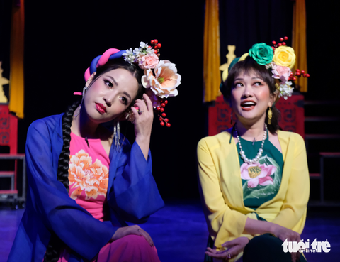 Puka, Phương Lan hóa Thị Mầu, Thị Hến… trong Ngày hội Cái bang - Ảnh 1. Puka, Phương Lan hóa Thị Mầu, Thị Hến… trong Ngày hội Cái bang - Ảnh 1.