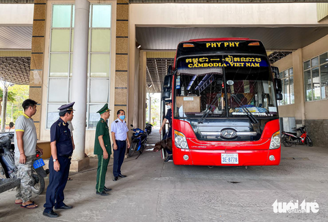 Khách từ Việt Nam sang Campuchia tăng mạnh dịp lễ - Ảnh 2. Khách từ Việt Nam sang Campuchia tăng mạnh dịp lễ - Ảnh 2.