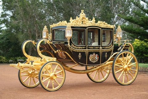 Xe Vua Charles III dùng trong lễ đăng quang có cửa sổ chỉnh điện, nhiều trang bị điện tử - Ảnh 1. Xe Vua Charles III dùng trong lễ đăng quang có cửa sổ chỉnh điện, nhiều trang bị điện tử - Ảnh 1.
