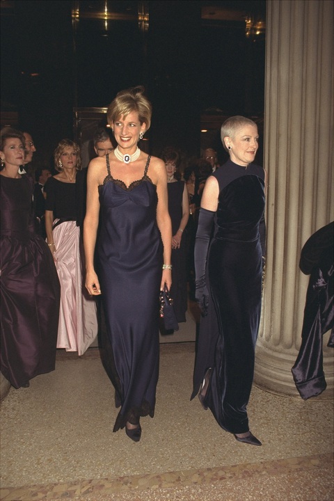 20 khoảnh khắc làm Met Gala trở thành sự kiện thảm đỏ đáng mong chờ - Ảnh 2. 20 khoảnh khắc làm Met Gala trở thành sự kiện thảm đỏ đáng mong chờ - Ảnh 2.