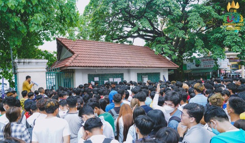 Muốn có vé xem bóng đá SEA Games, đến Campuchia hãy gọi 012363636 - Ảnh 1. Muốn có vé xem bóng đá SEA Games, đến Campuchia hãy gọi 012363636 - Ảnh 1.