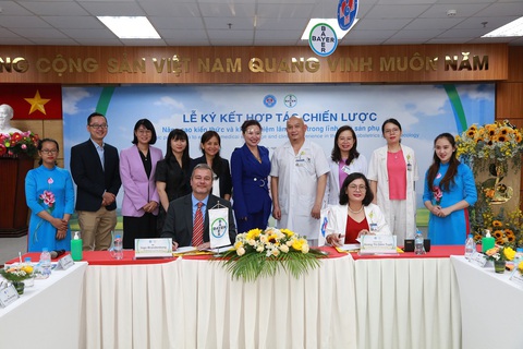 Bayer đồng hành Bệnh viện Hùng Vương chăm sóc và cải thiện sức khỏe phụ nữ - Ảnh 1. Bayer đồng hành Bệnh viện Hùng Vương chăm sóc và cải thiện sức khỏe phụ nữ - Ảnh 1.