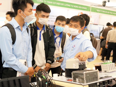 3 năm qua, TP.HCM chi 351 tỉ cho nhiệm vụ khoa học công nghệ cấp thành phố - Ảnh 1. 3 năm qua, TP.HCM chi 351 tỉ cho nhiệm vụ khoa học công nghệ cấp thành phố - Ảnh 1.