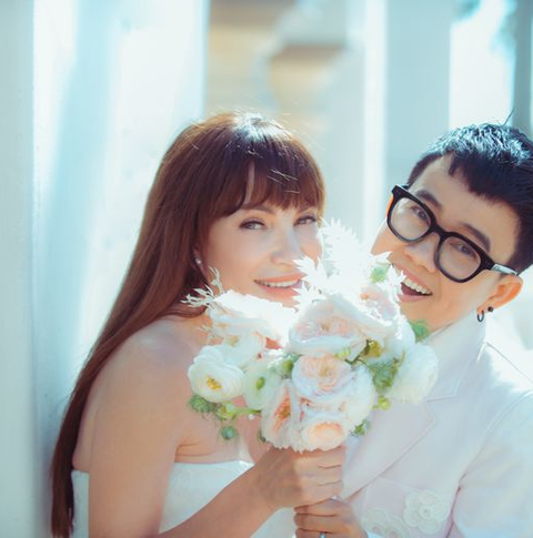 Ca sĩ Thanh Hà chơi lớn tung 8 MV kỷ niệm 30 năm hoạt động nghệ thuật - Ảnh 4. Ca sĩ Thanh Hà chơi lớn tung 8 MV kỷ niệm 30 năm hoạt động nghệ thuật - Ảnh 4.