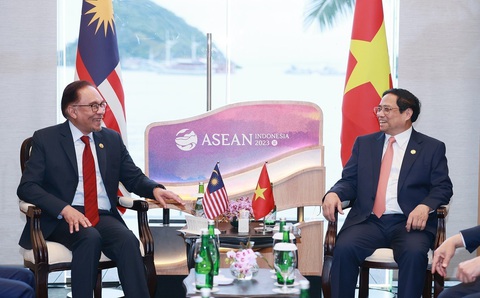 Thủ tướng Phạm Minh Chính gặp lãnh đạo Lào, Malaysia, Brunei và Singapore - Ảnh 4. Thủ tướng Phạm Minh Chính gặp lãnh đạo Lào, Malaysia, Brunei và Singapore - Ảnh 4.