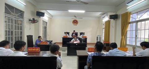 Chính quyền thua ở tòa, bị buộc phải làm sổ đỏ cho dân - Ảnh 2. Chính quyền thua ở tòa, bị buộc phải làm sổ đỏ cho dân - Ảnh 2.